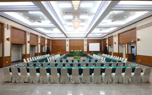 Makassar Golden Hotel