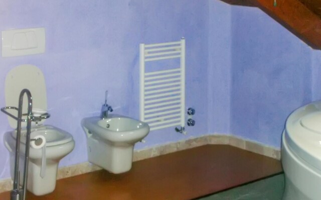 Apartment With 2 Bedrooms in Nichelino, With Wonderful Mountain View,