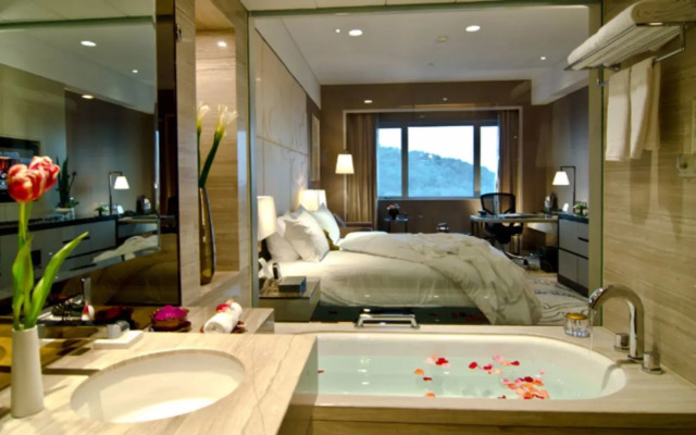 Grand Pacific Hotel Ningbo