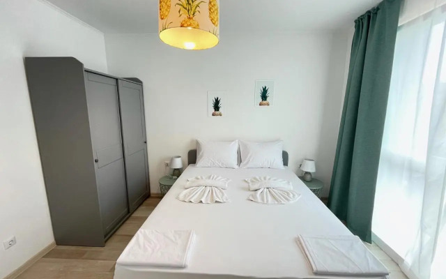 Aparthotel Izida Palace