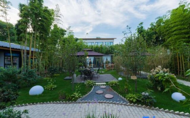 Wuxi Village Banzhuyuan Homestay (Lingshan Giant Buddha Nianhuawan Branch)