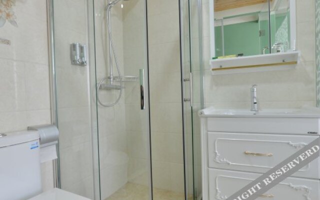 Shizhong Good Home Hotel(Beijing West Railway Station Junbo)