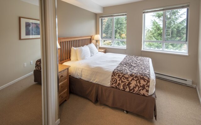 Whistler Town Plaza