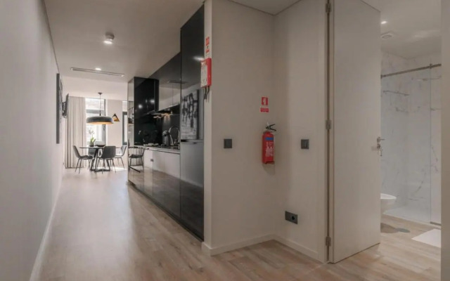 Urban Luxury Apartment, Downtown Porto near Metro