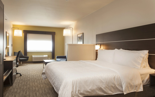 Holiday Inn Express & Suites Santa Fe by IHG