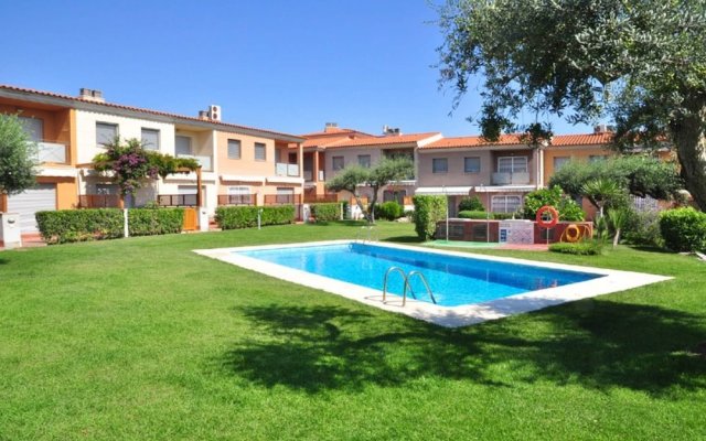 Casa Vista a la Piscina Para 5 Personas en Cambrils