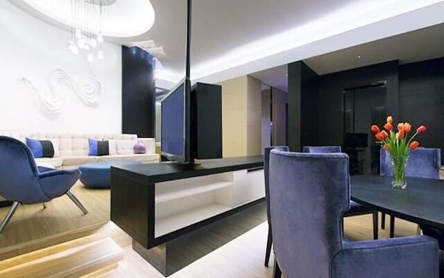 Cineaste Garden Hotel