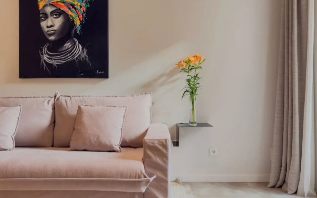 Boutique Home