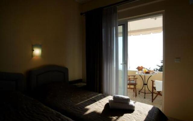Evoikos beach & resort