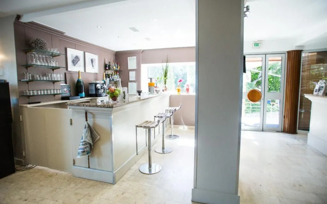 Best Western Plus La Rade