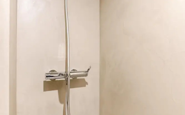 Elegant AC Duplex Bastille Le Marais