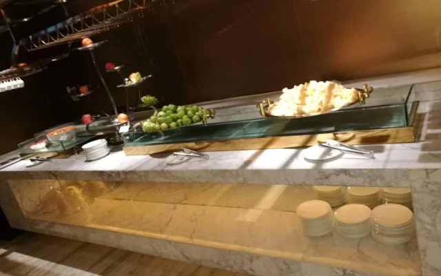 Tianyue Minshan Hotel