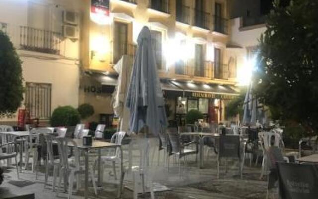 Hostal Plaza