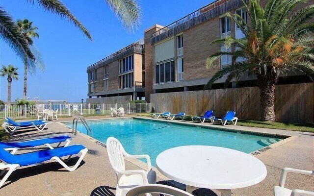 Channelview 215