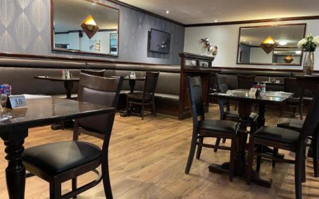 Waverley Hotel