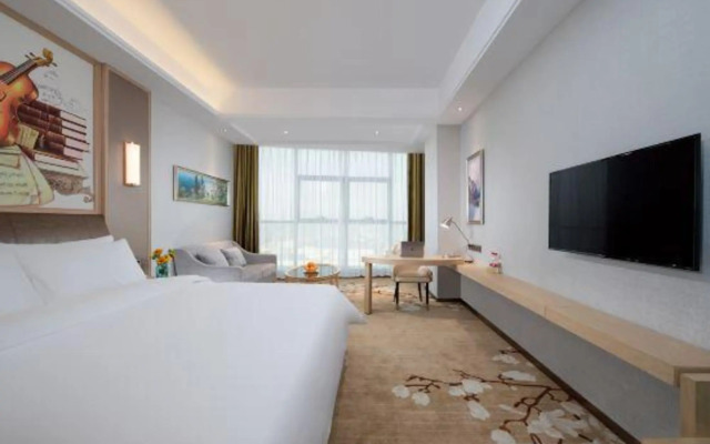 Vienna International Hotel (Xi'an Huayi Haifu City)