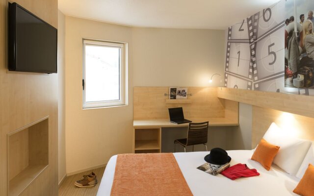 Ibis Styles Lyon Confluence Hotel