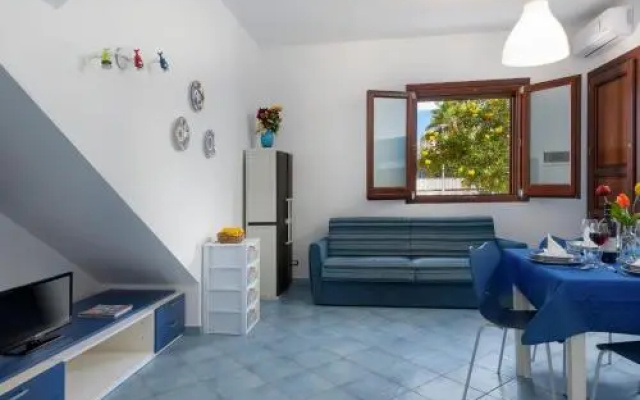 Voglia di mare Low cost/Mapo-Tamarindo