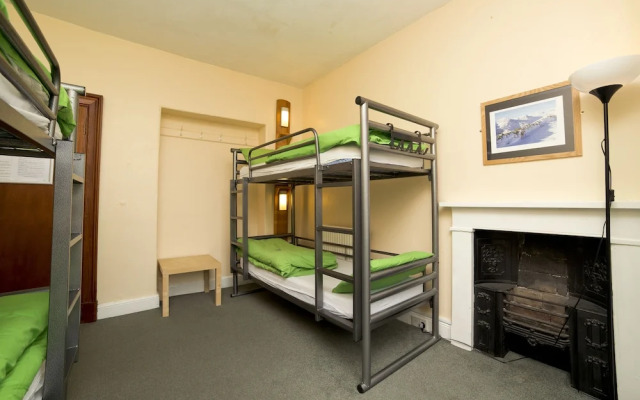 YHA Coniston Holly How - Hostel