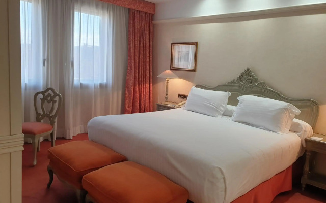 Best Western Premier CMC Girona