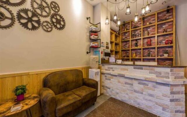 Summer Blossom Inn (Sanyabay Branch)