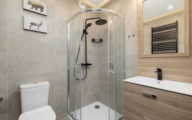 Cozy Apartment Zakopane by Renters