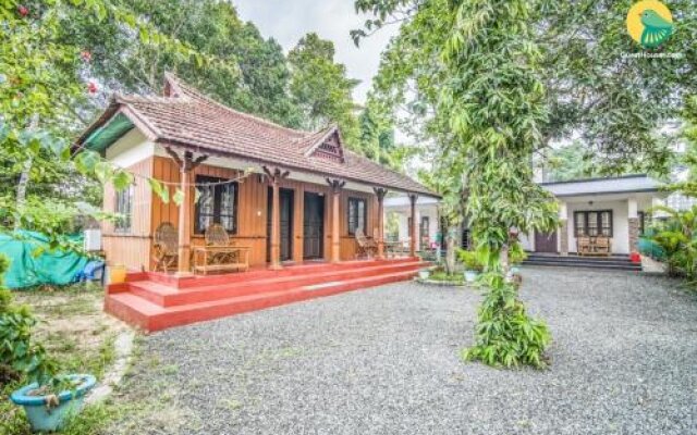 1 BR Boutique stay in Mararikulam North, Alappuzha (46D9), by GuestHouser