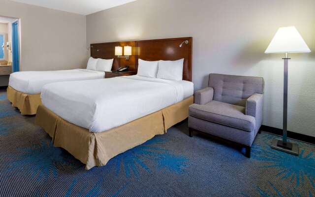 Days Inn by Wyndham Columbia