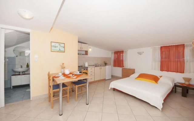 Apartments Jasenka Supetar