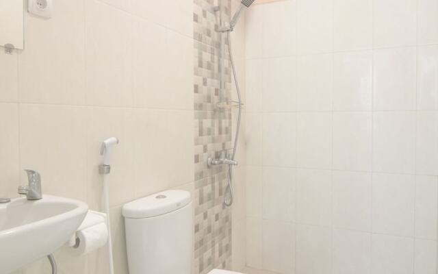 Stay At H by OYO Rooms