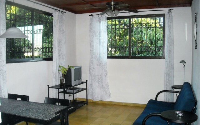 Villa Gascue Guest Apartments