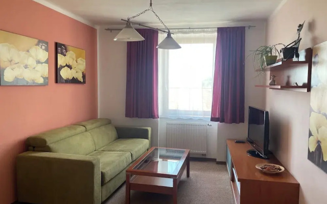 Hotel Ostrov Garni
