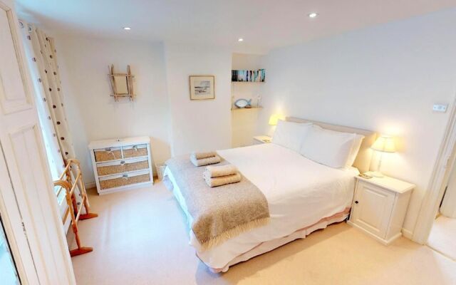 Appledore Escape Cottage 2 Bedrooms