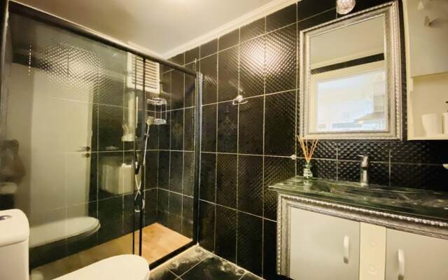 Missafir Amazing Flat With Terrace in Besiktas