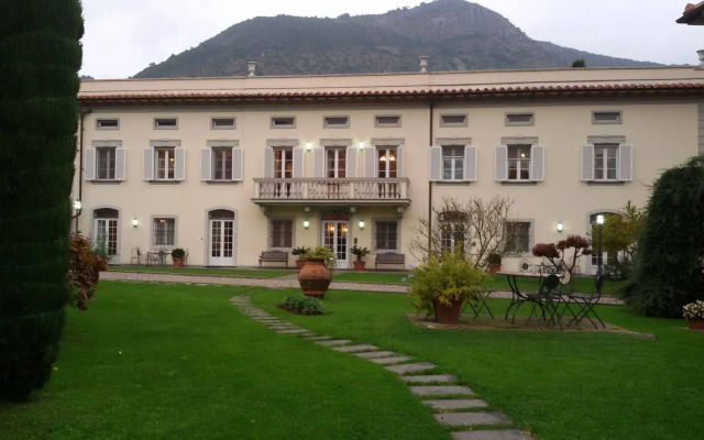 Villa Del Papa