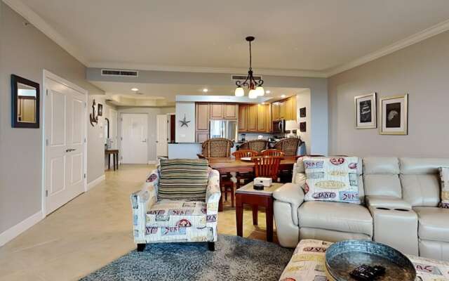 Santo Amaro by Southern Vacation Rentals