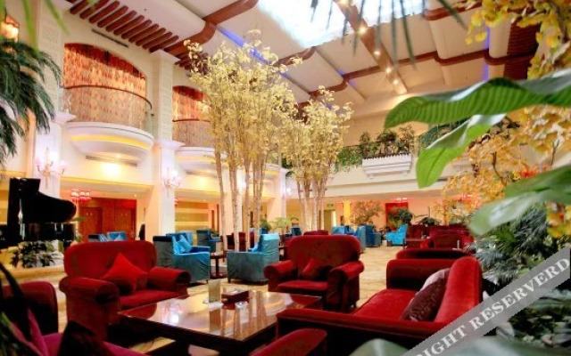 Oriental Hawaii Holiday Hotel