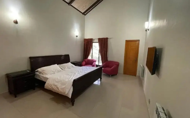 Montaña Villa Murree
