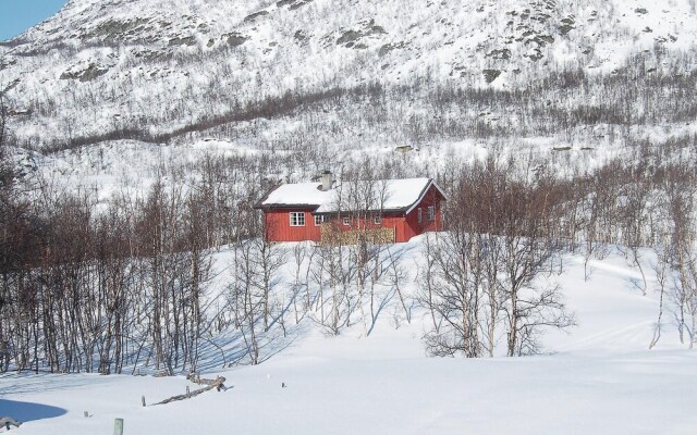 Stunning Home in Hovet With 3 Bedrooms
