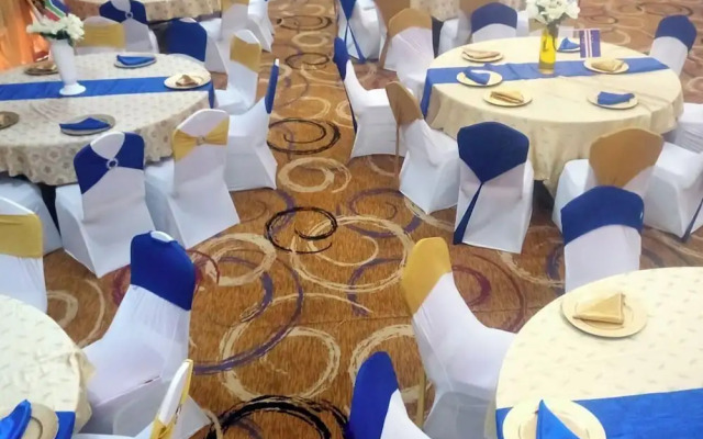 Broadfields Hotel