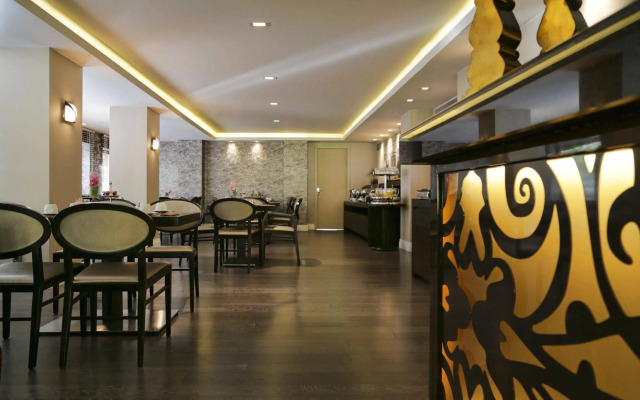 The Y Hotel