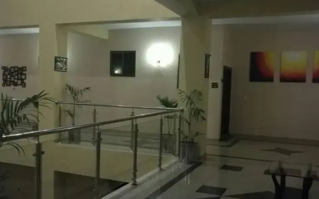 Hotel Galaxy Heights