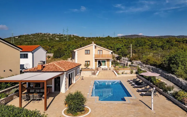 Villa Vilani Spa & Pool