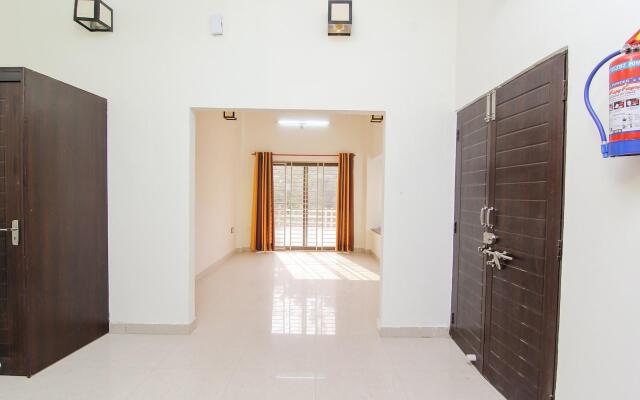 OYO Flagship 12365 CZ Inn