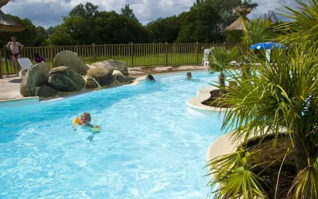 Le Domaine De Mesqueau