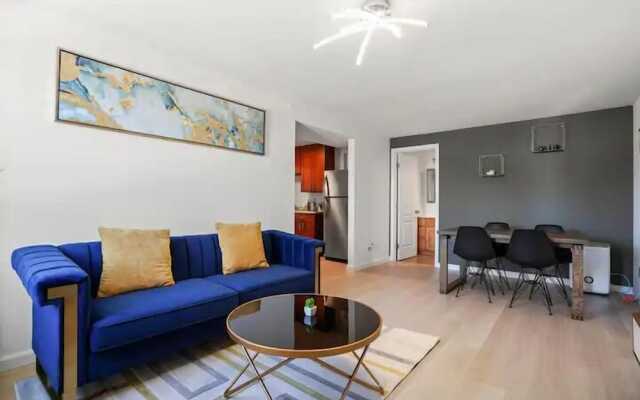 Maddux Homes near Westlake