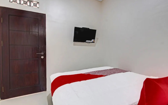 Super OYO 91816 Griya Putih