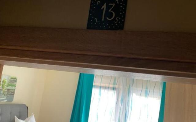 Apartments Am Bahnhof