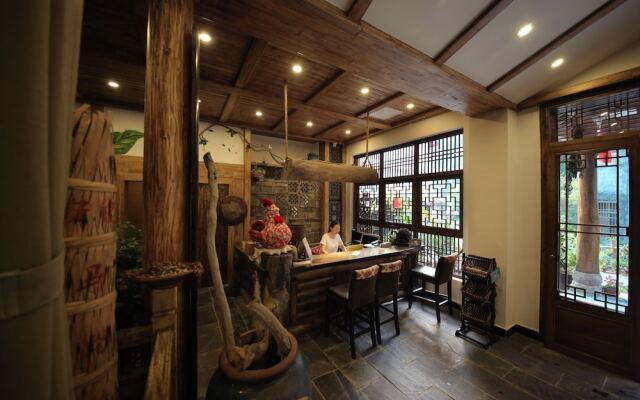 Zhangjiajie One City One Inn