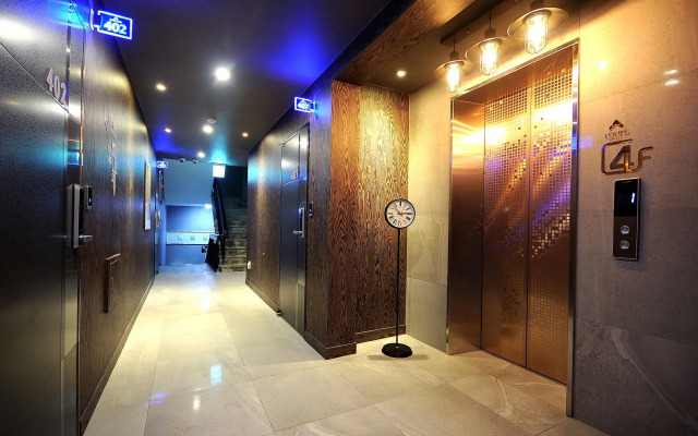 Hotel Louis